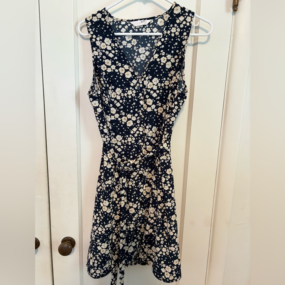 LC Lauren Conrad Navy and Cream Floral Dress